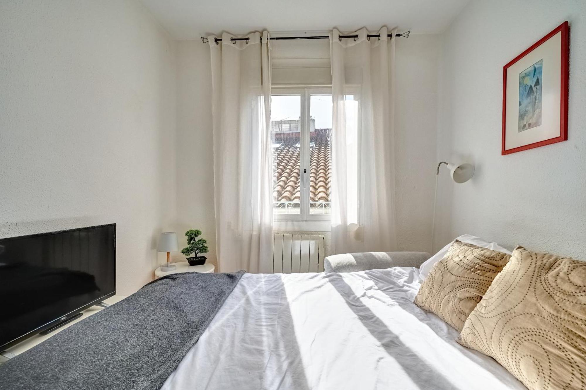Meson Pamplona By Clabao Apartment Luaran gambar